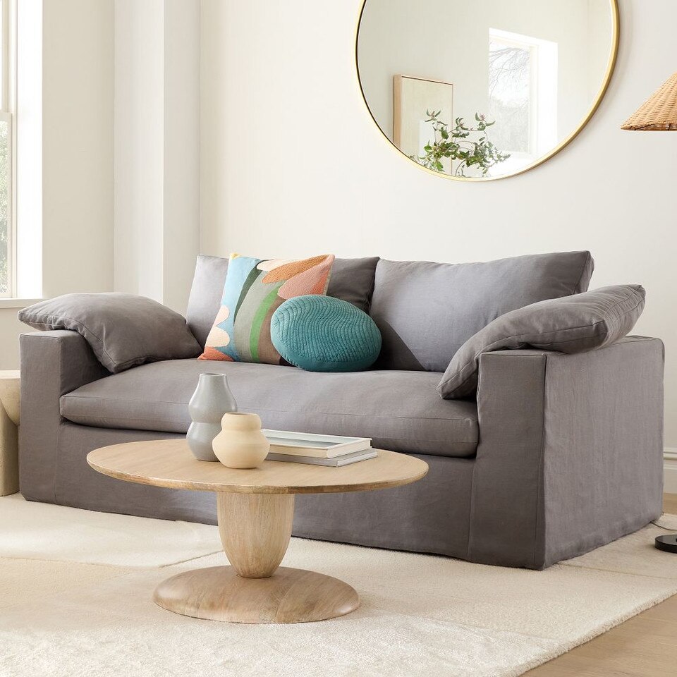 Winona Round Pedestal Coffee Table (91 cm) West Elm UK